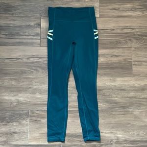 Fabletics motion 365 Trinity leggings green size Small